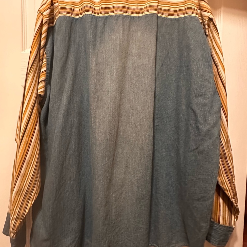 Men's Two-Tone Denim and Yellow Striped Button-Up Shirt - Picture 2 of 5